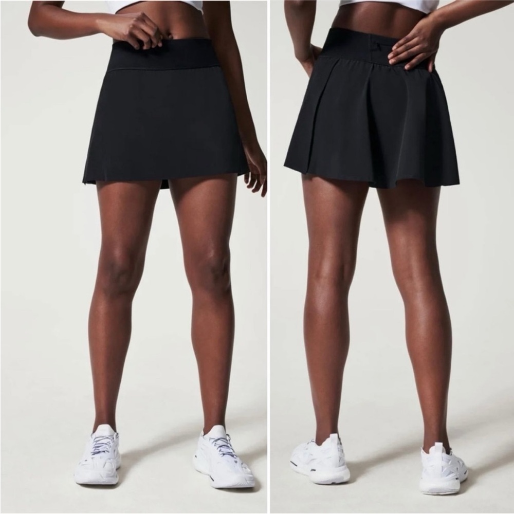 NWOT SPANX 14" GET MOVING SKORT in black womens size small skirt preppy workout